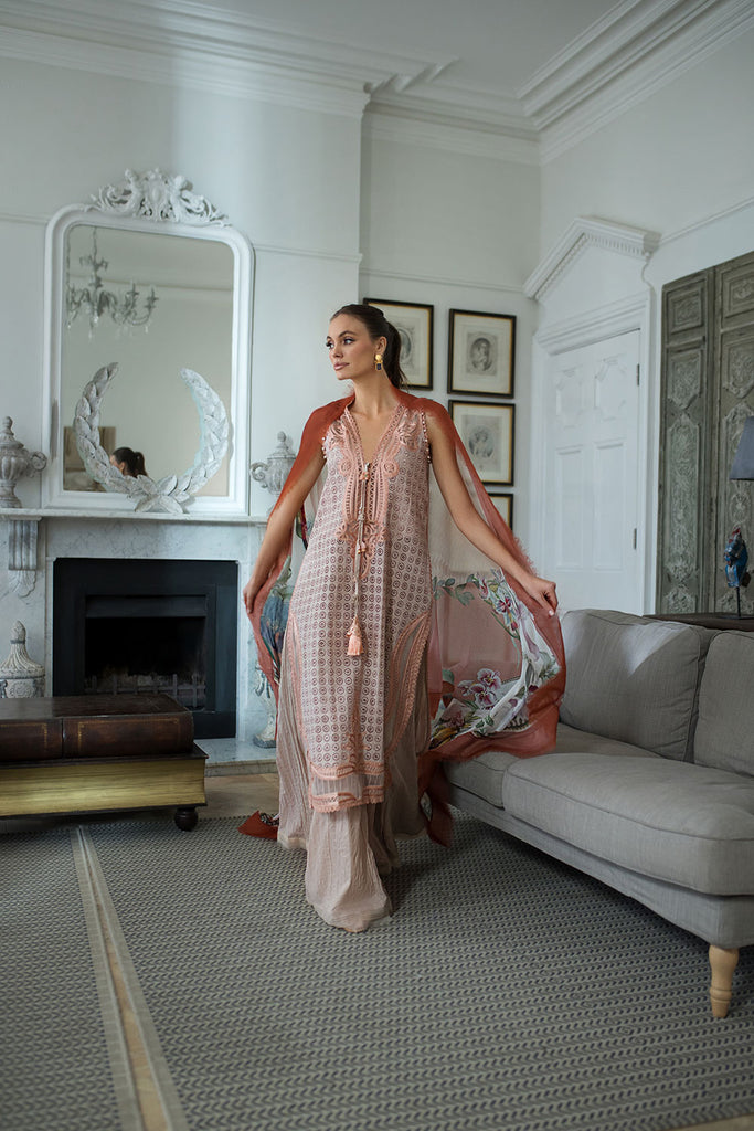 Sobia Nazir | Luxury Lawn 24 | DESIGN 5B - Khanumjan  Pakistani Clothes and Designer Dresses in UK, USA 