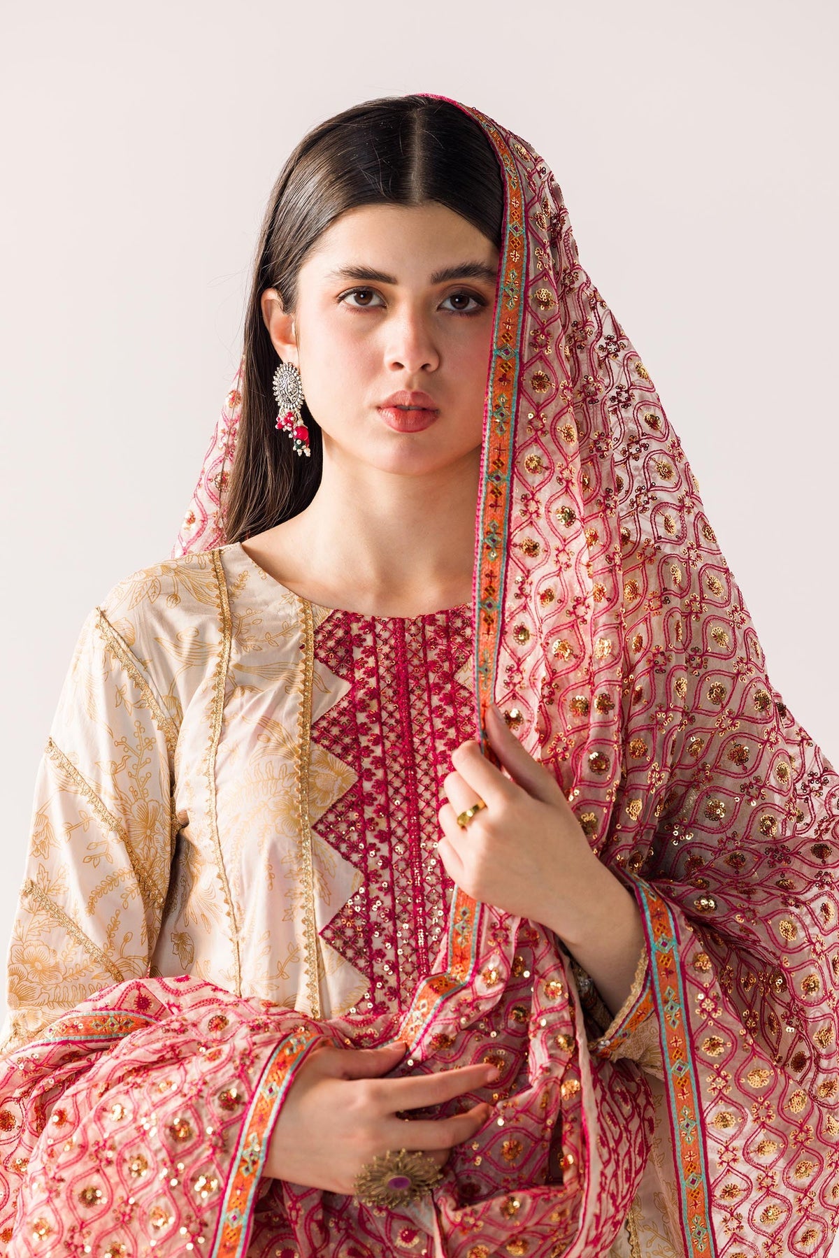 Taanabaana | Mem Saab Collection | M3237 - Khanumjan  Pakistani Clothes and Designer Dresses in UK, USA 
