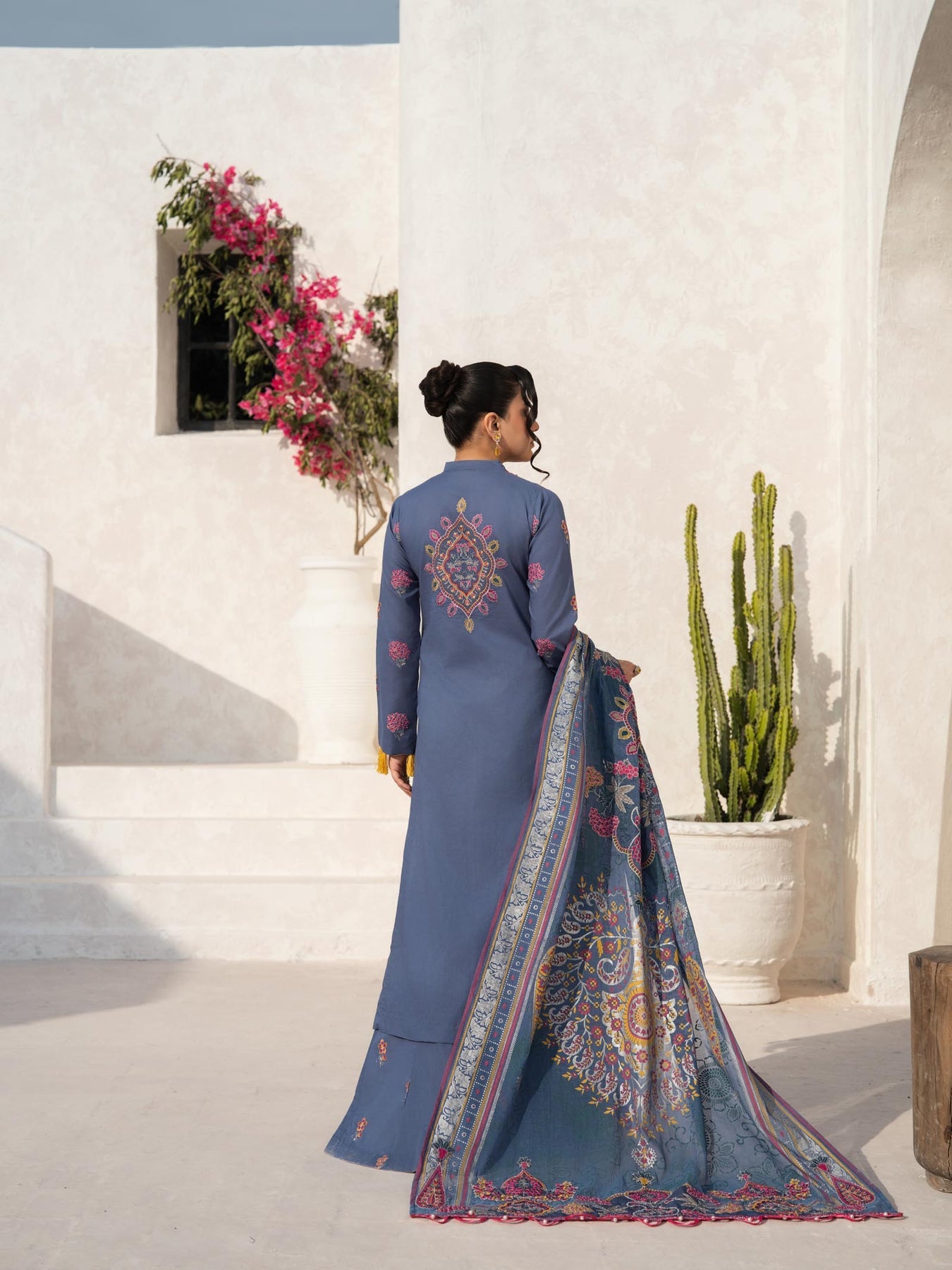 Taanabaana | Mem Saab Collection | M3244 - Khanumjan  Pakistani Clothes and Designer Dresses in UK, USA 