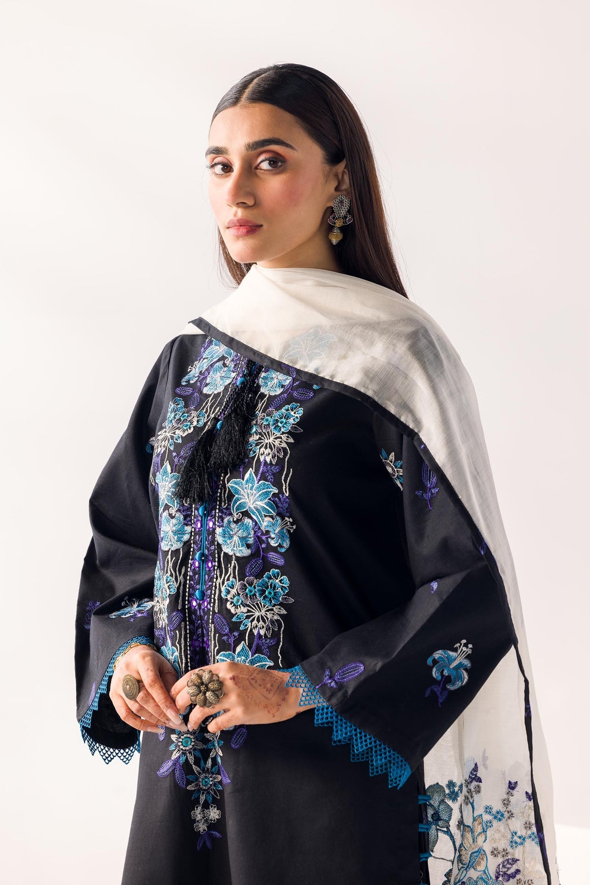 Taanabaana | Mem Saab Collection | M3248 - Khanumjan  Pakistani Clothes and Designer Dresses in UK, USA 