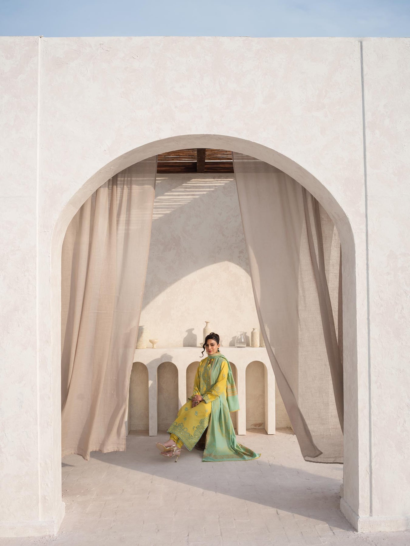 Taanabaana | Mem Saab Collection | M3249 - Khanumjan  Pakistani Clothes and Designer Dresses in UK, USA 