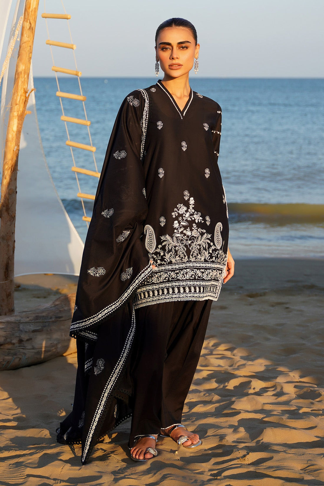 Sahar | Festive Stitched Vol 2 | D15 - Khanumjan  Pakistani Clothes and Designer Dresses in UK, USA 