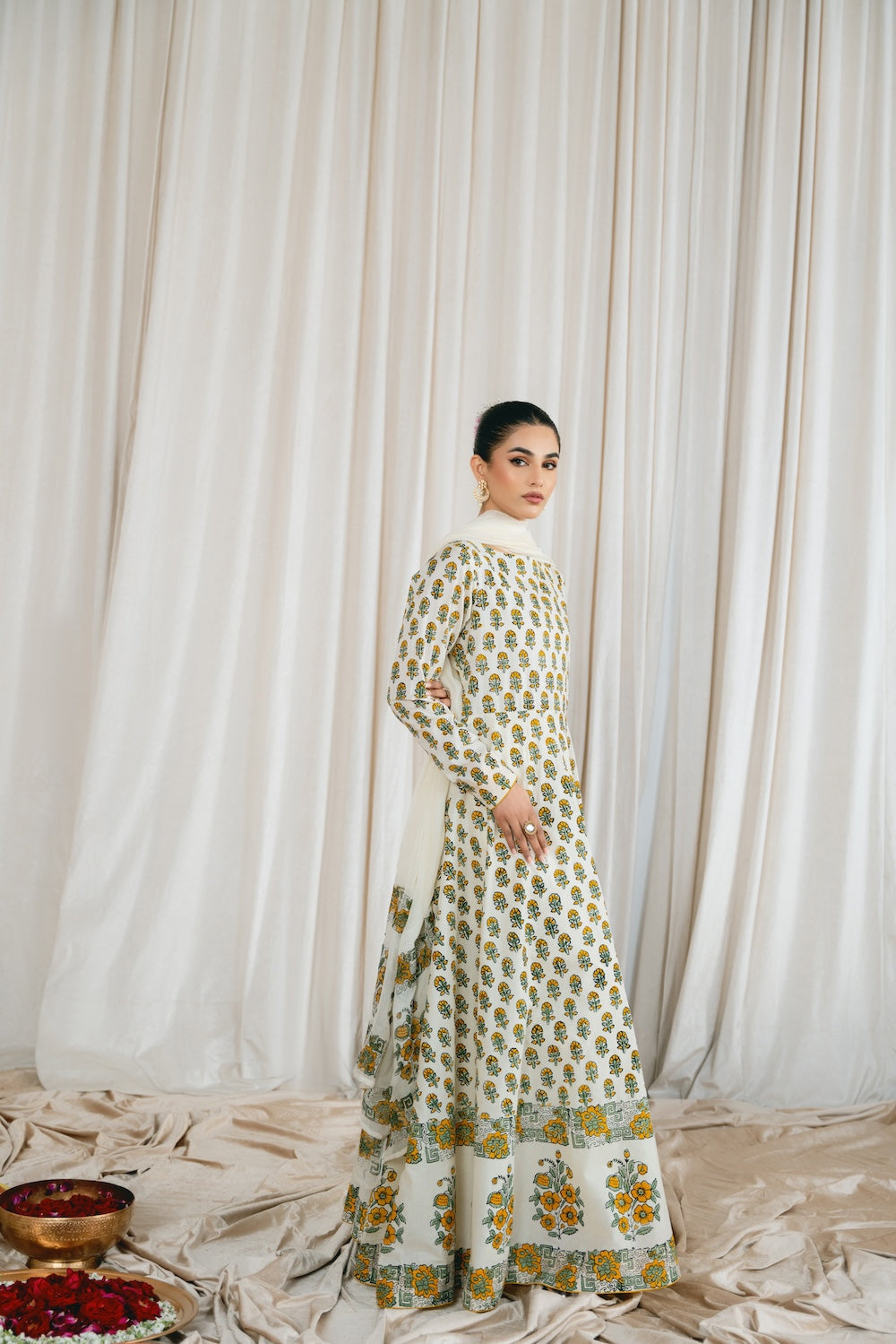 Vintage | Eid Edit 24 | Aarohi - Khanumjan  Pakistani Clothes and Designer Dresses in UK, USA 