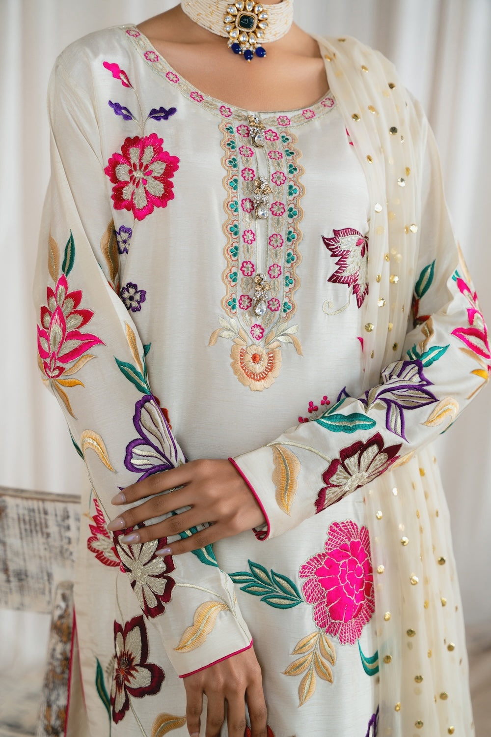 Vintage | Eid Edit 24 | Alisha - Khanumjan  Pakistani Clothes and Designer Dresses in UK, USA 