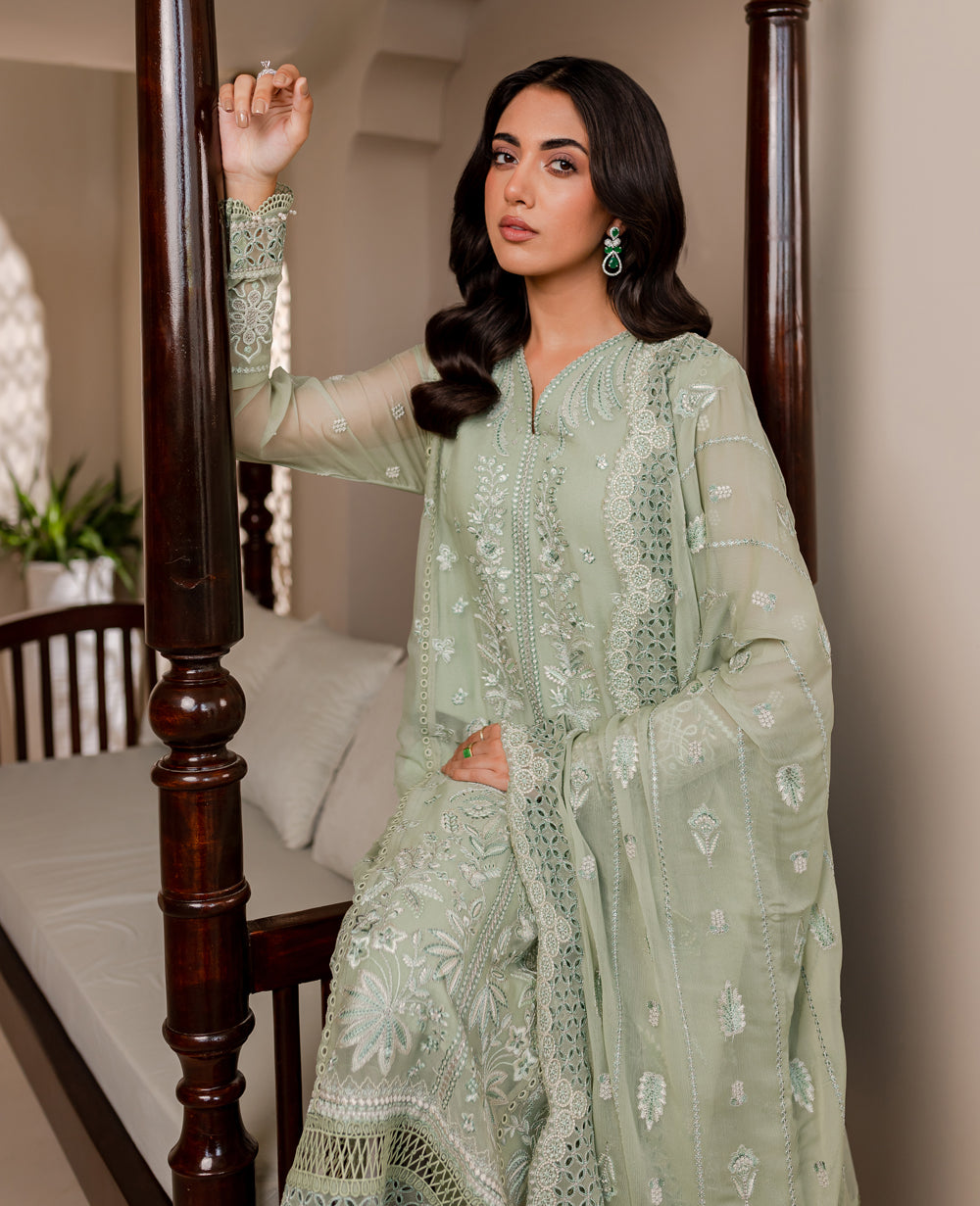 Xenia Formals | Ready To Wear Dresses | MEHER - Khanumjan  Pakistani Clothes and Designer Dresses in UK, USA 