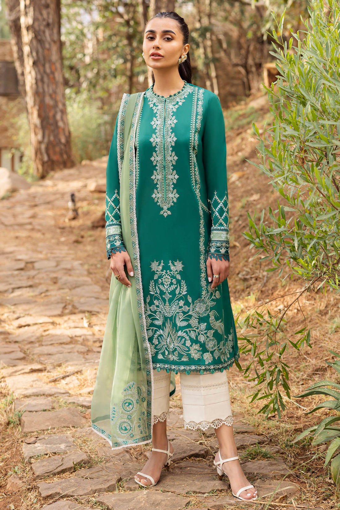 Zaha | Lawn 24 | VEJAH (ZL24-11 B) - Khanumjan  Pakistani Clothes and Designer Dresses in UK, USA 