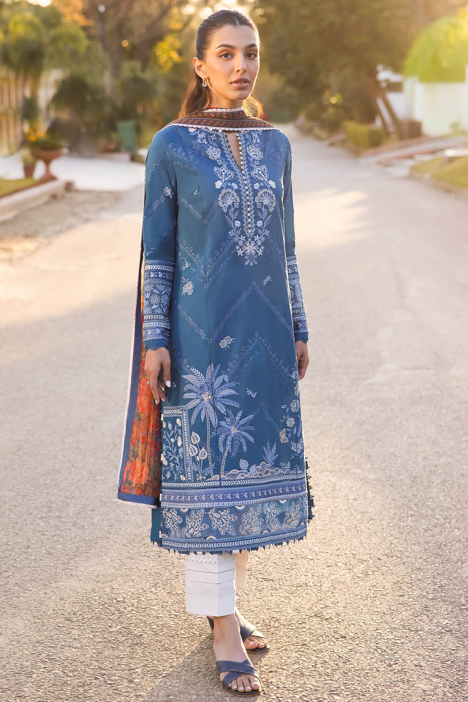 Zaha | Lawn 24 | EIRA (ZL24-05 B) - Khanumjan  Pakistani Clothes and Designer Dresses in UK, USA 