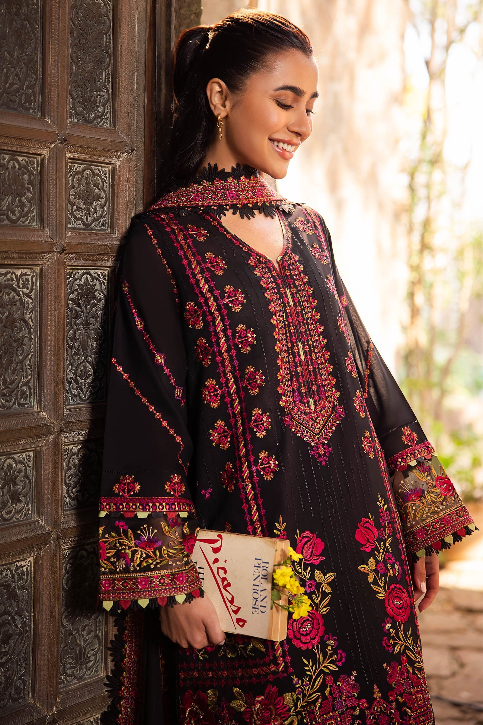 Zaha | Lawn 24 | ZEL (ZL24-08 B) - Khanumjan  Pakistani Clothes and Designer Dresses in UK, USA 