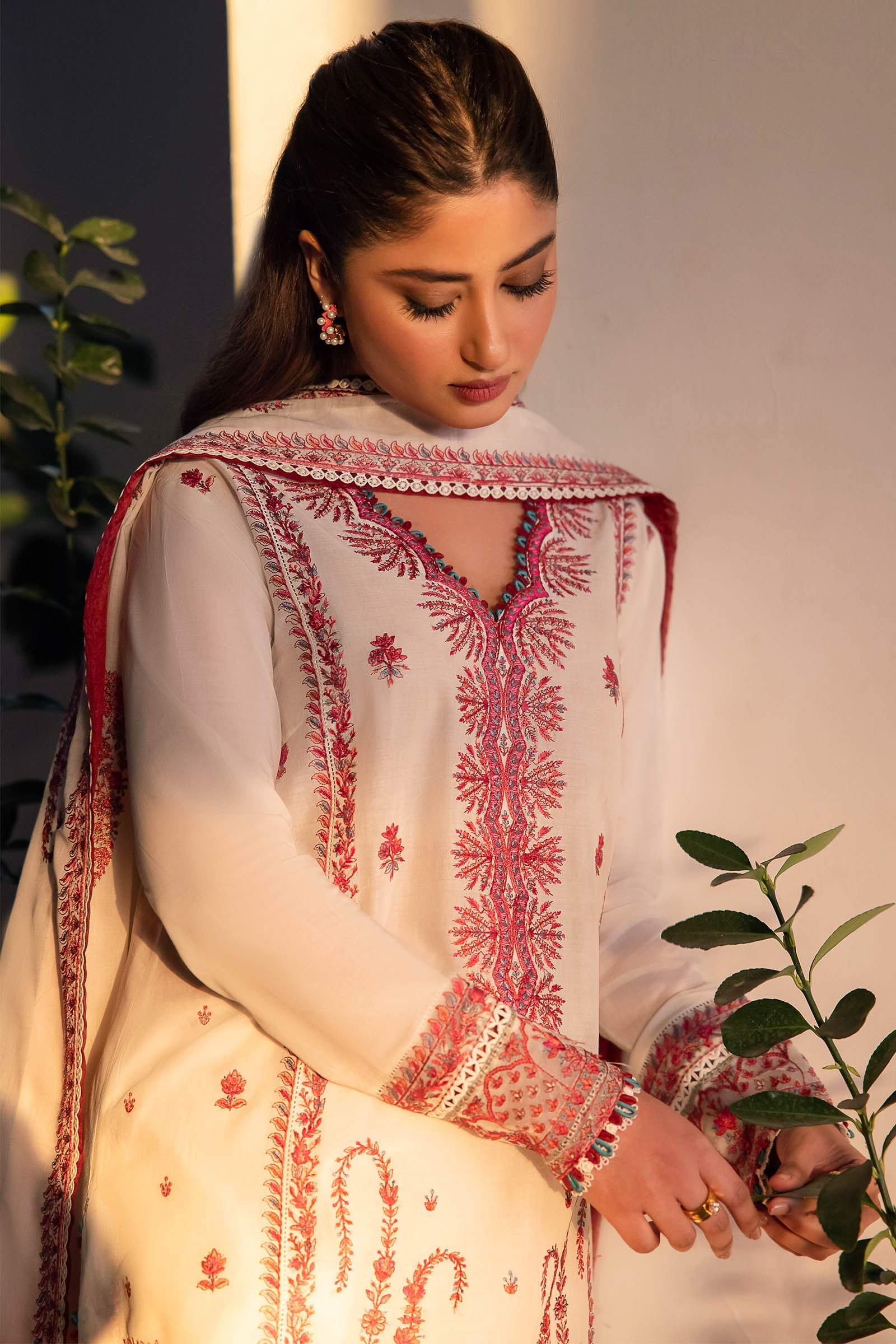 Zaha | Lawn 24 | ELANIA (ZL24-09 A) - Khanumjan  Pakistani Clothes and Designer Dresses in UK, USA 