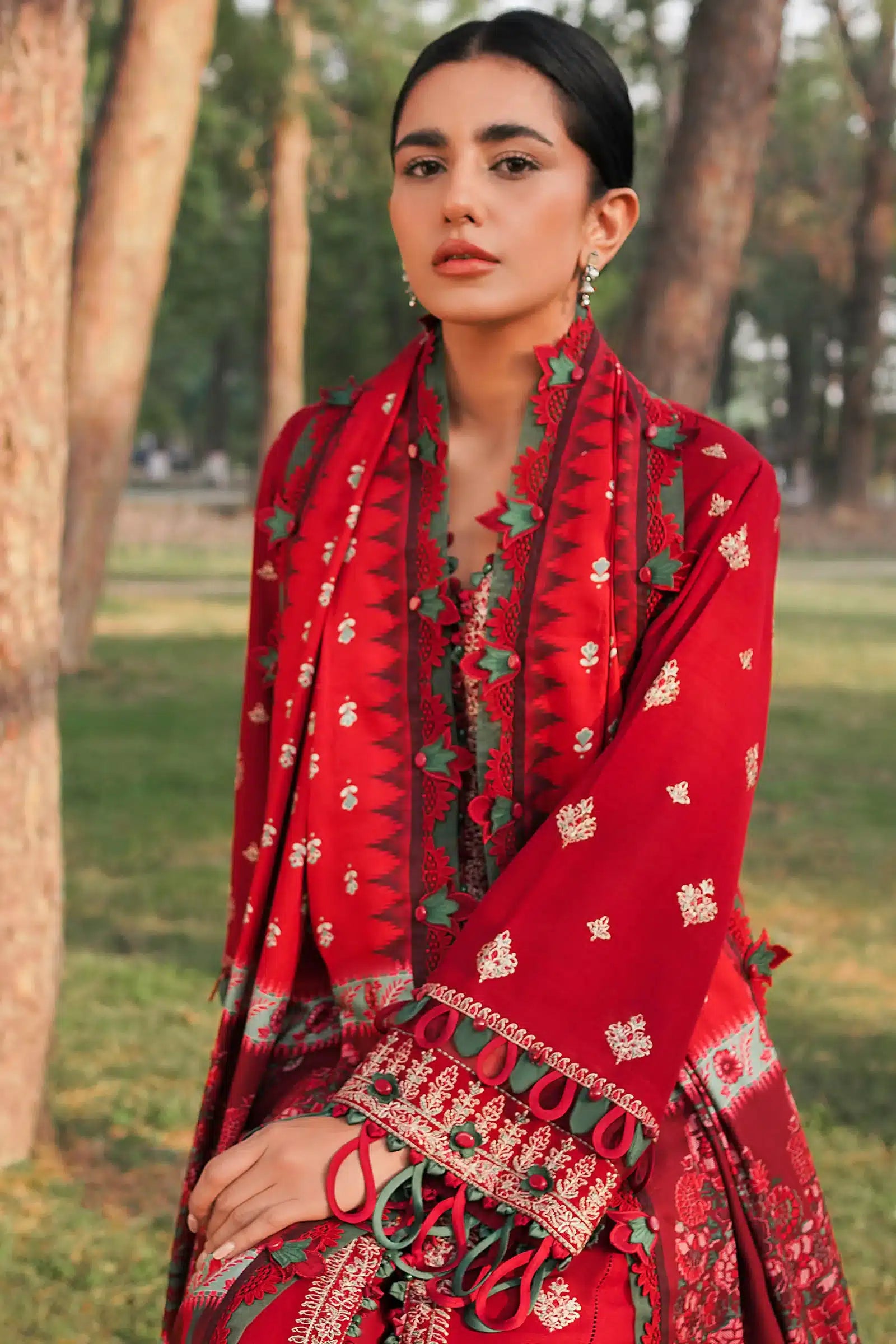 Zaha | Winter 23 | LINA (ZW2-23-05) - Khanumjan  Pakistani Clothes and Designer Dresses in UK, USA 