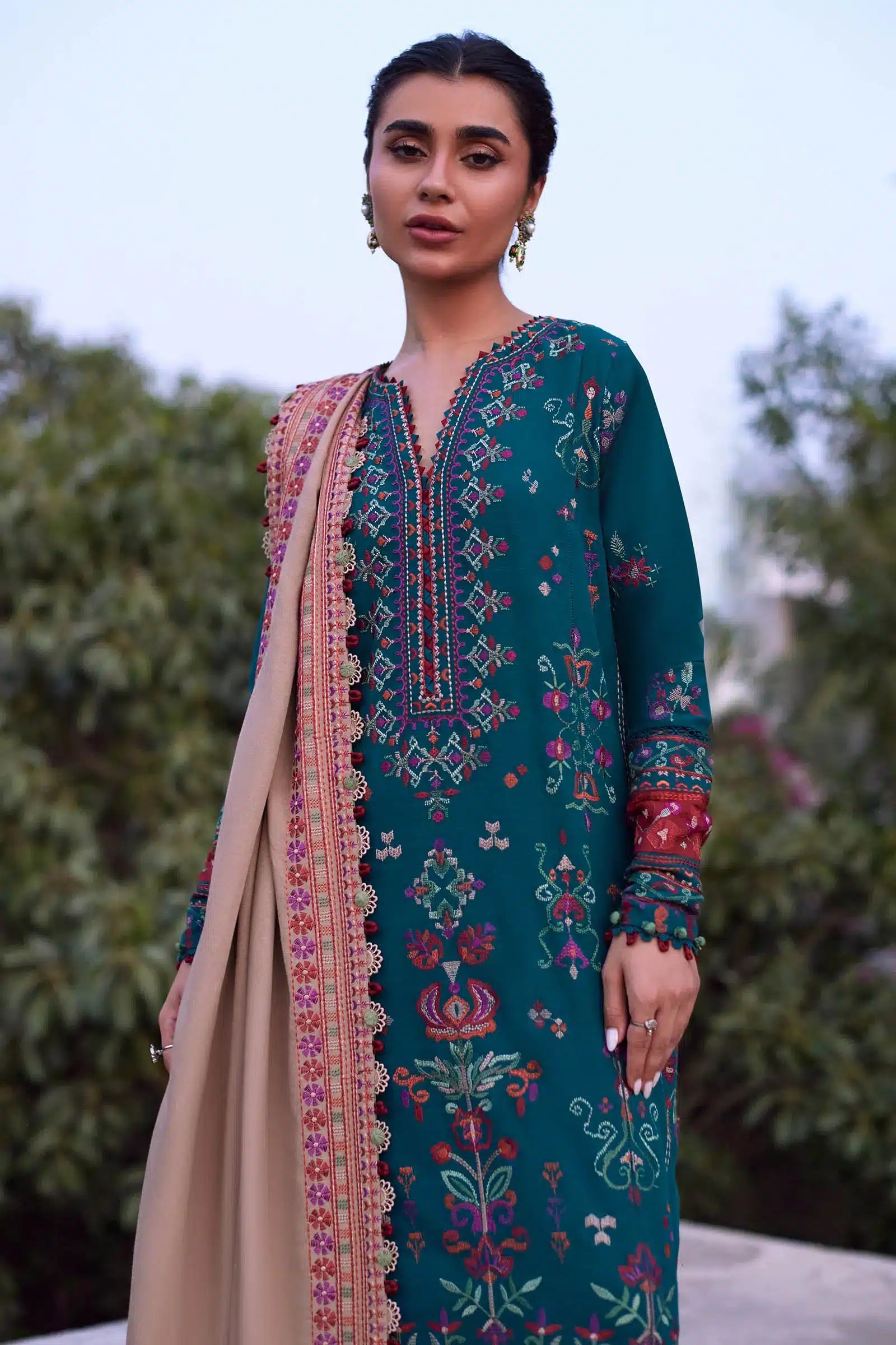 Zaha | Winter 23 | ECRIN (ZW23-03) - Khanumjan  Pakistani Clothes and Designer Dresses in UK, USA 