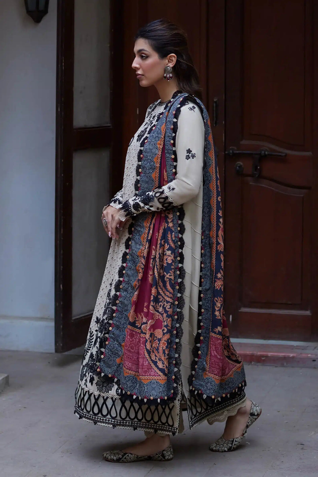 Zaha | Winter 23 | LARAH (ZW23-12) - Khanumjan  Pakistani Clothes and Designer Dresses in UK, USA 