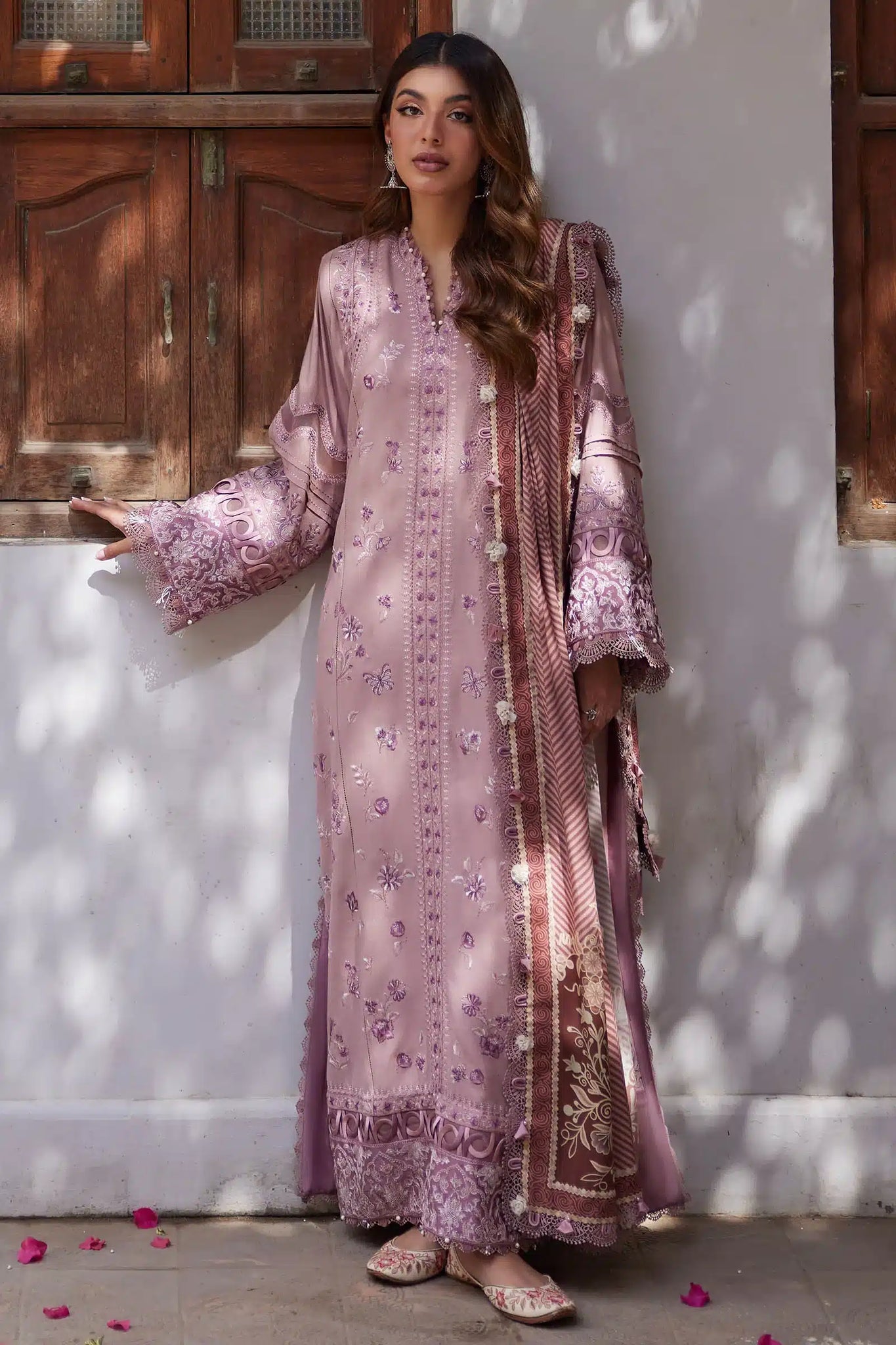 Zaha | Winter 23 | NARAH (ZW23-10) - Khanumjan  Pakistani Clothes and Designer Dresses in UK, USA 