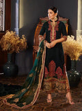 Zainab Chottani | Luxury Velvet Collection 23 | Zelena - Khanumjan  Pakistani Clothes and Designer Dresses in UK, USA 