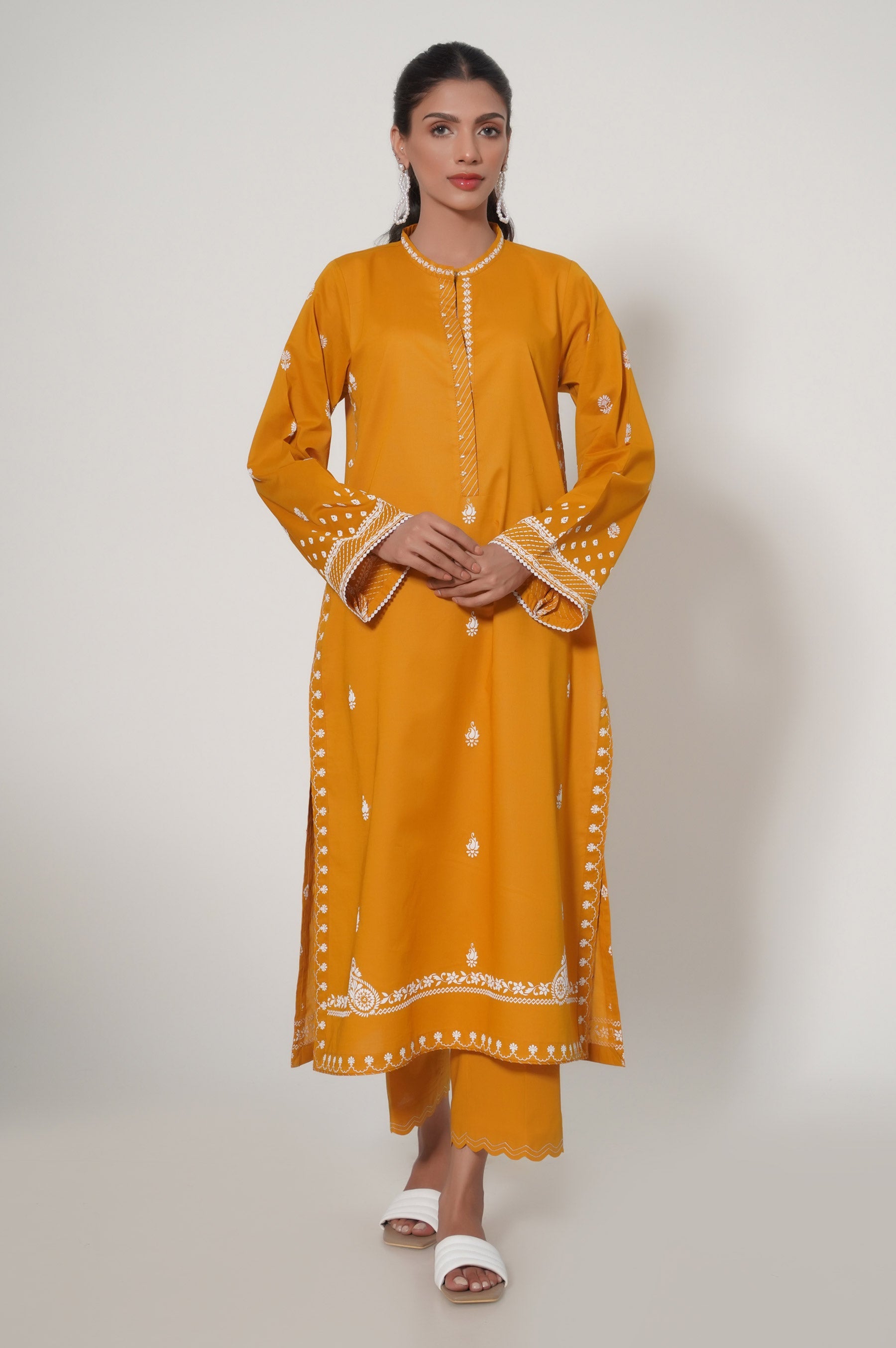 Zeen | Summer Collection 24 | 33465 - Khanumjan  Pakistani Clothes and Designer Dresses in UK, USA 