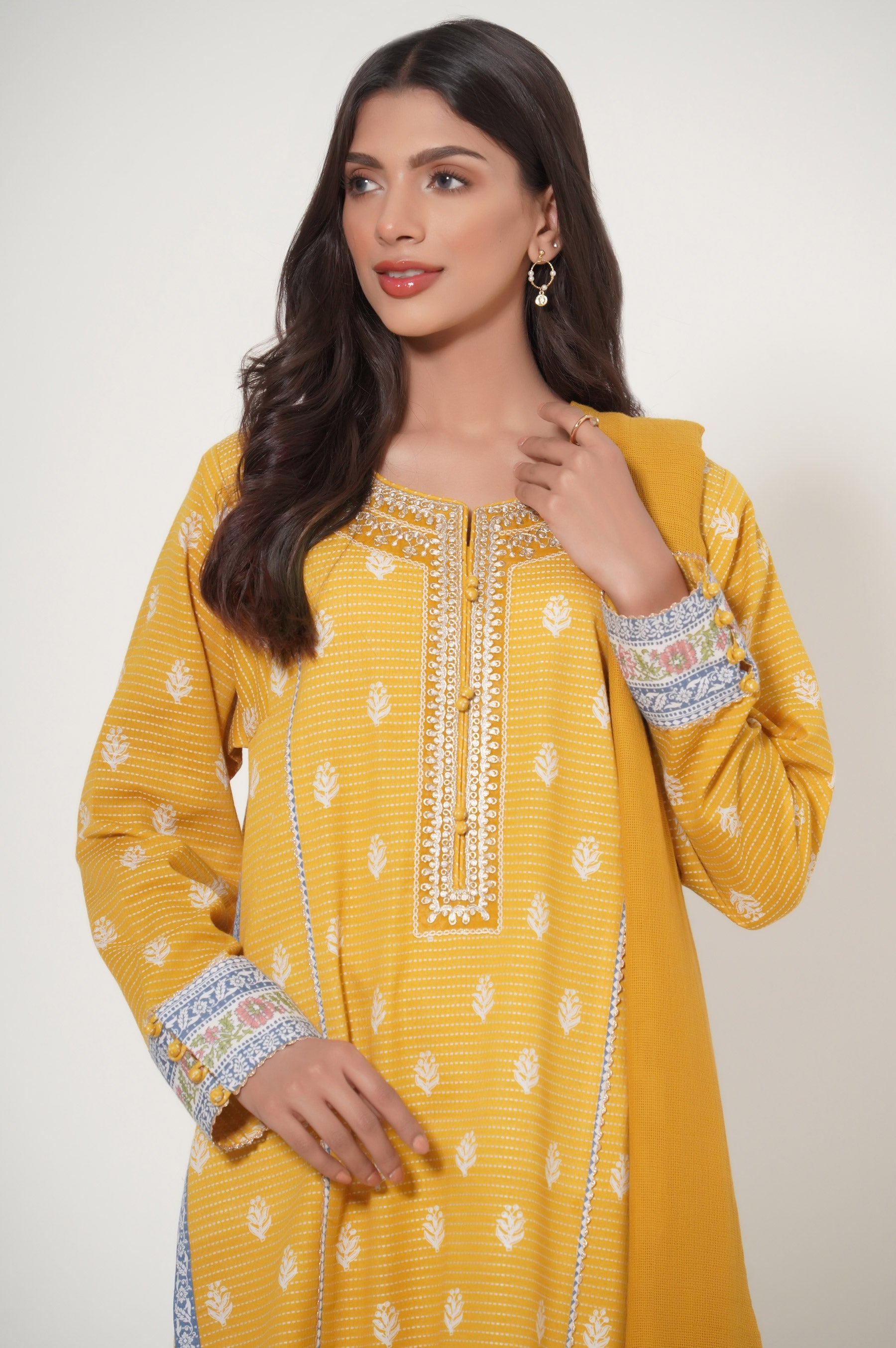 Zeen | Summer Collection 24 | 33480 - Khanumjan  Pakistani Clothes and Designer Dresses in UK, USA 