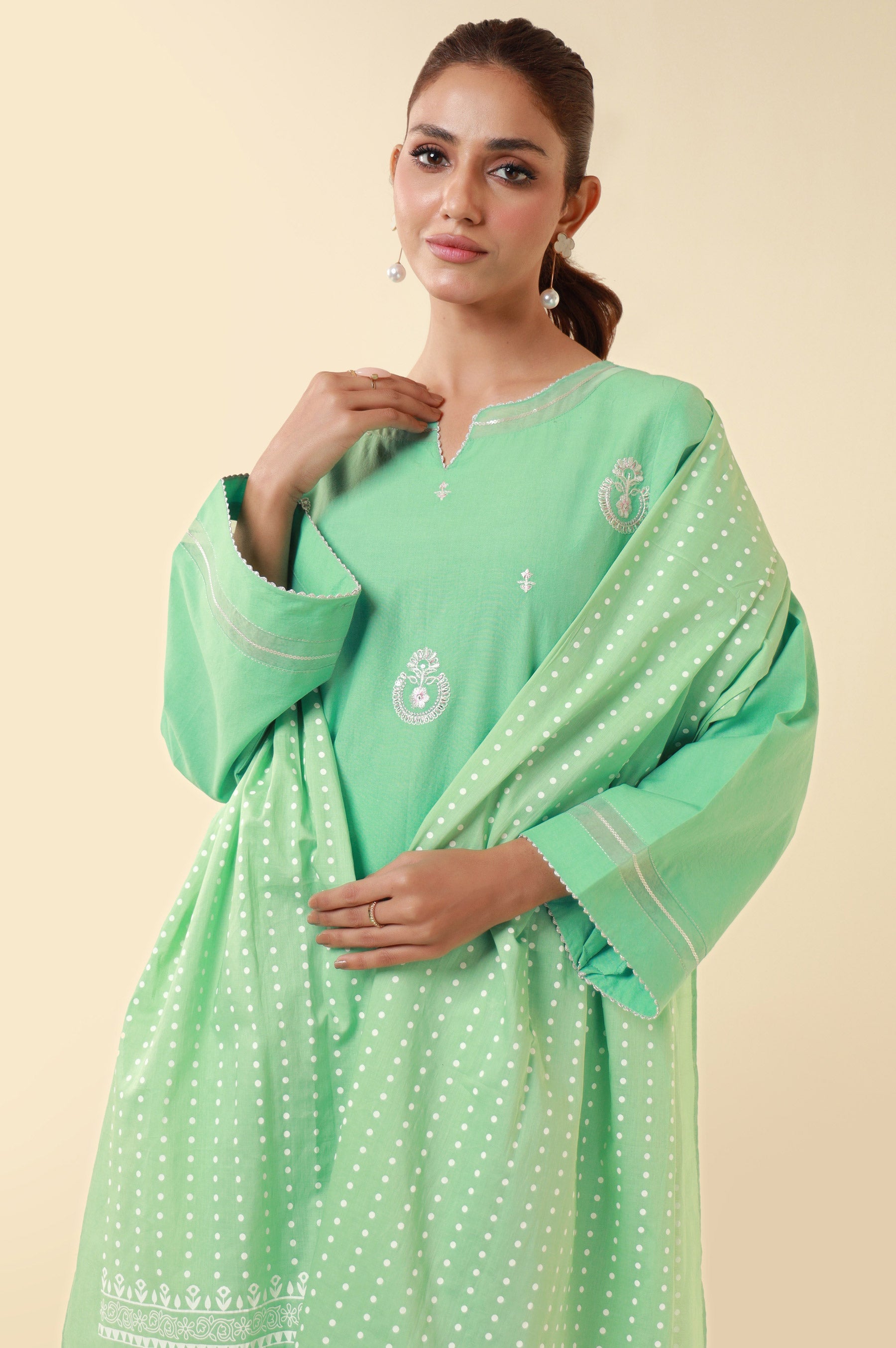 Zeen | Summer Collection 24 |34206 - Khanumjan  Pakistani Clothes and Designer Dresses in UK, USA 