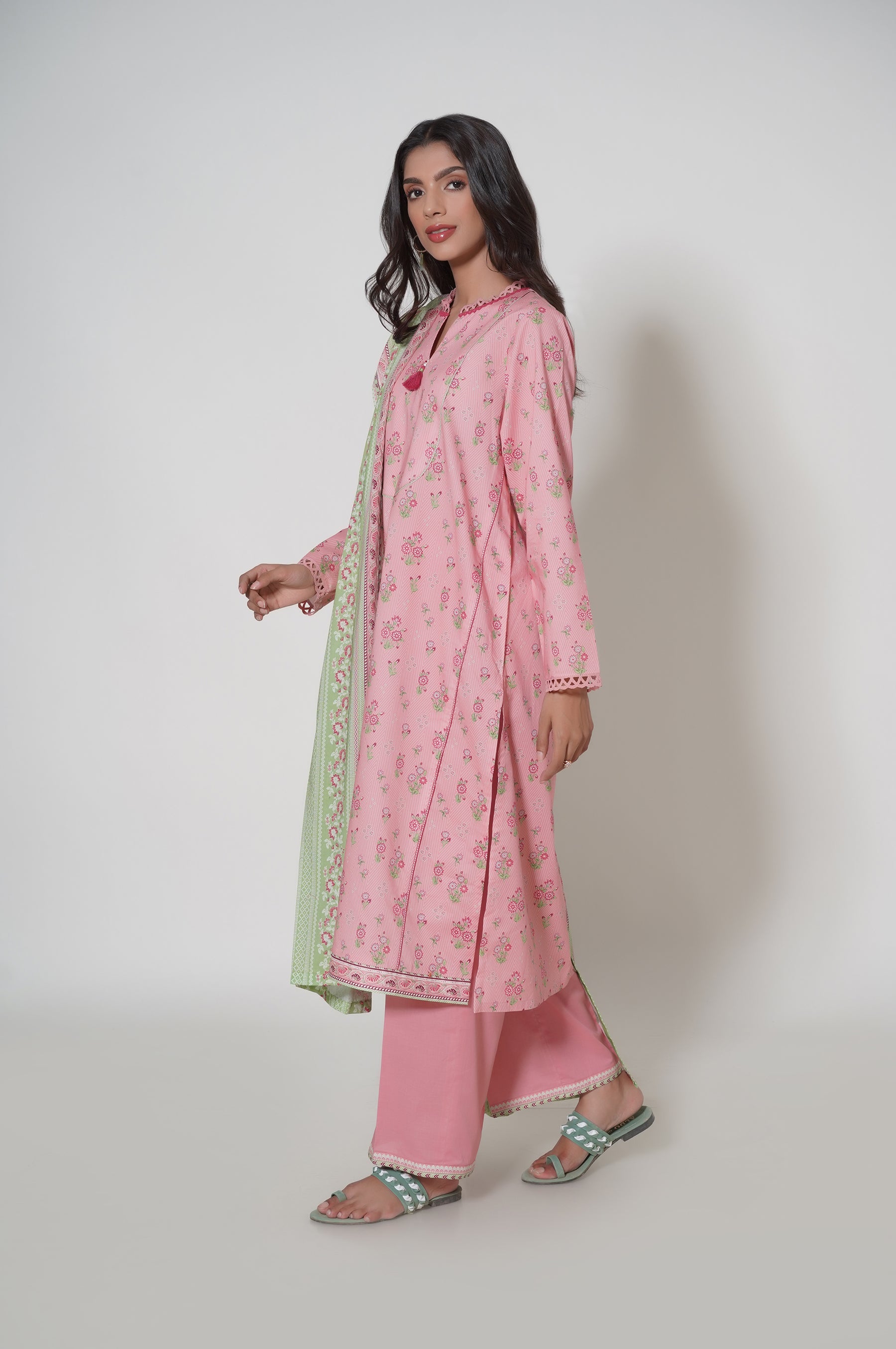 Zeen | Summer Collection 24 | 33626 - Khanumjan  Pakistani Clothes and Designer Dresses in UK, USA 