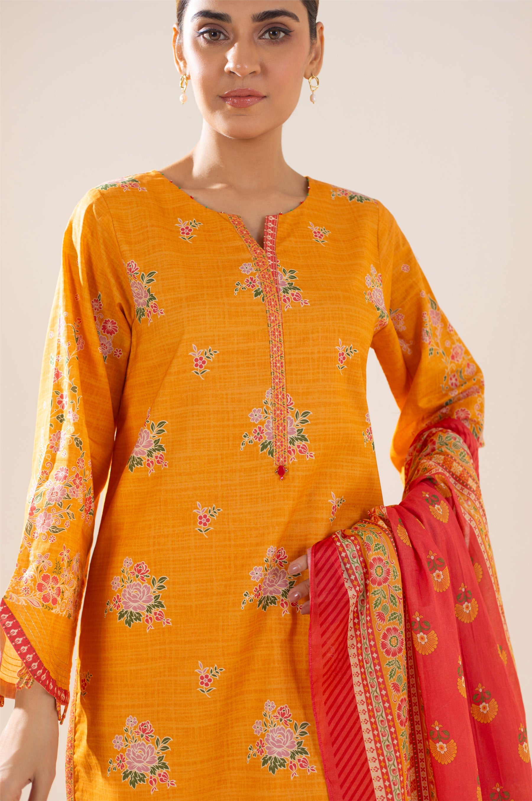 Zeen | Summer Collection 24 | 34231 - Khanumjan  Pakistani Clothes and Designer Dresses in UK, USA 