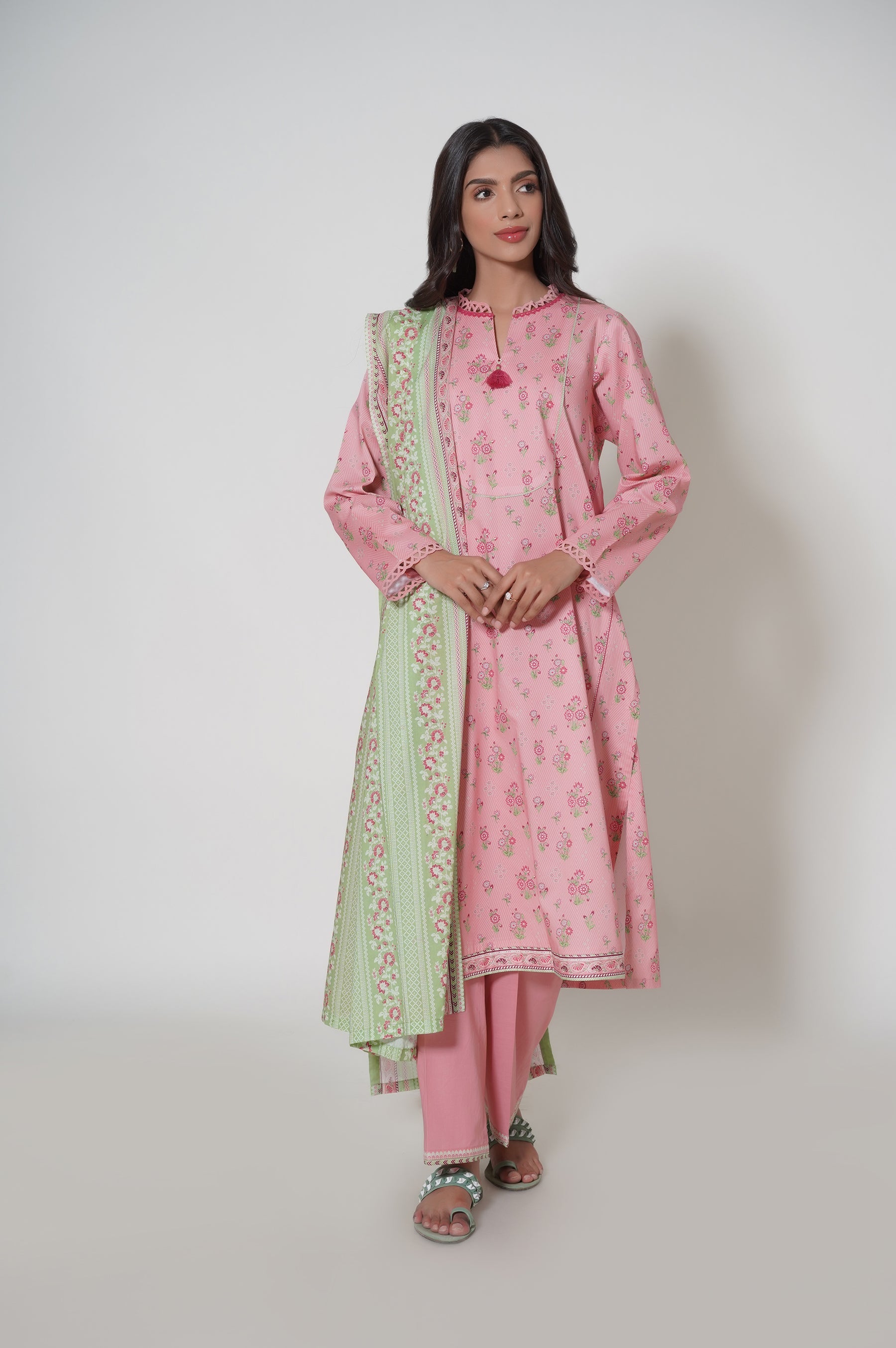 Zeen | Summer Collection 24 | 33626 - Khanumjan  Pakistani Clothes and Designer Dresses in UK, USA 