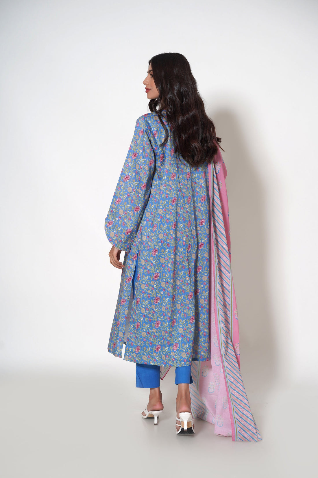 Zeen | Summer Collection 24 | 33627 - Khanumjan  Pakistani Clothes and Designer Dresses in UK, USA 